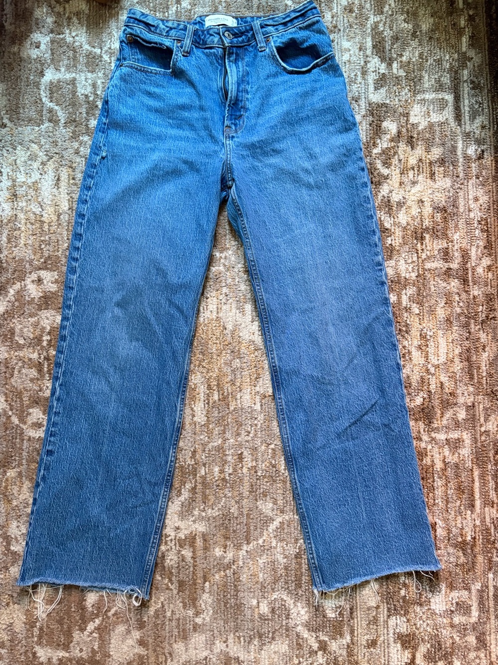 Abercrombie & Fitch 90’s relaxed high rise jean - curve love
